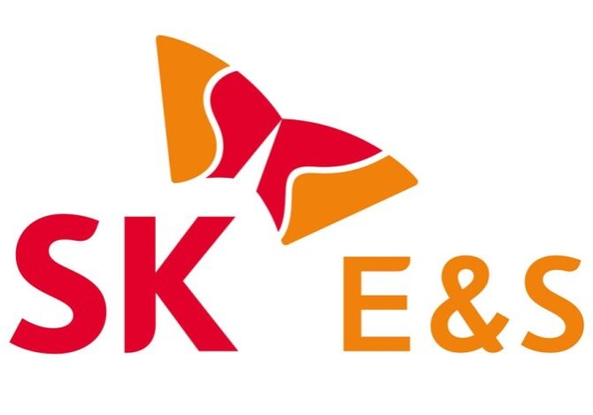 SK E and S logo.
